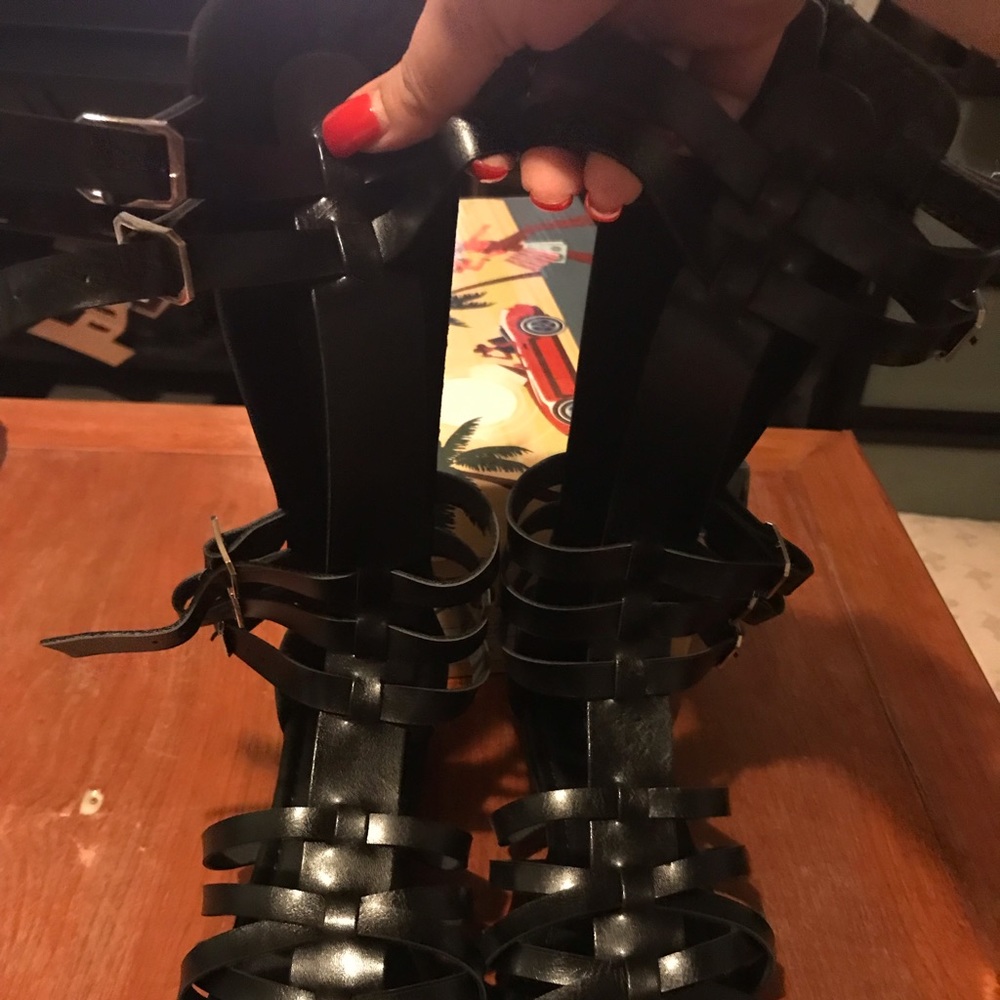 Black gladiator sandals